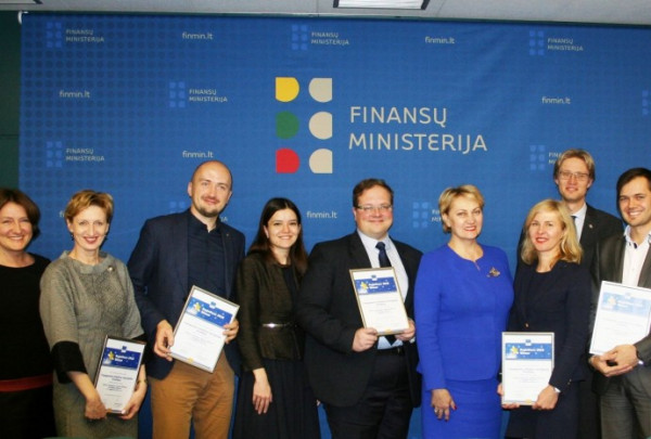 Finansų ministrė: „Jonvabaliai“ – iniciatyva, auginanti atsakingą požiūrį“