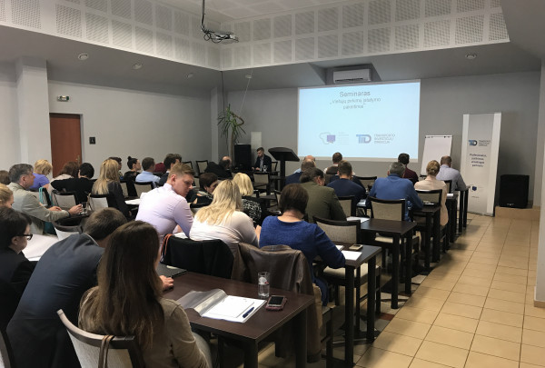 Seminarų ciklo įgyvendinimas