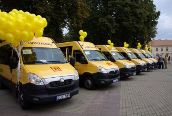 Šiemet į mokyklas išriedės apie 160 naujų geltonųjų autobusiukų