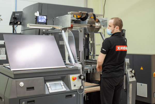 Ad Markers_Mfoto2.png