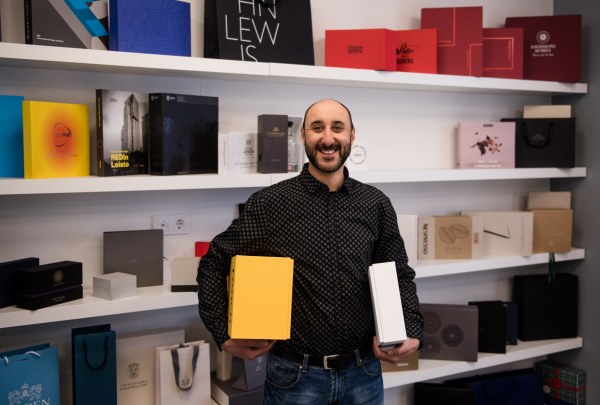 Popierinių maišelių gamintojas: verslą pradėjome nuo pusės kabineto, pusės kompiuterio ir pusės automobilio