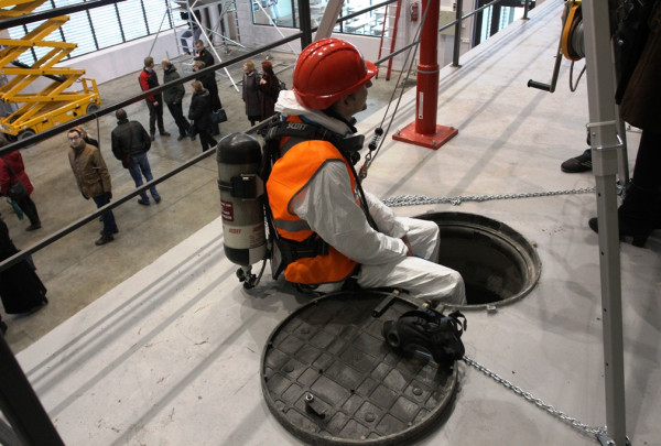 Dar­bų sau­gos mo­ky­mui – iš­skir­ti­nis dė­me­sys